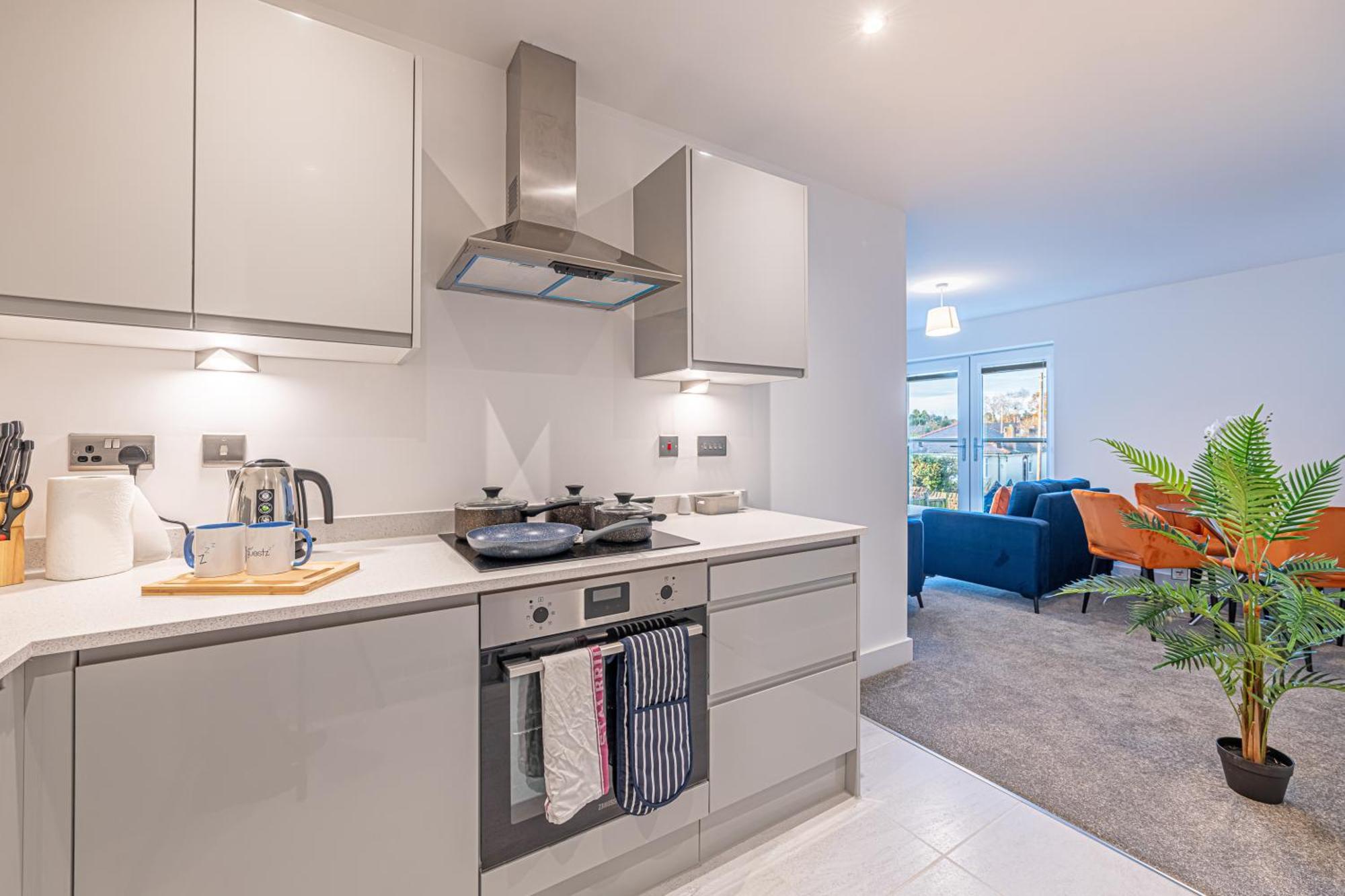 Gospel Heights Luxury Apartments With Parking Heswall Extérieur photo