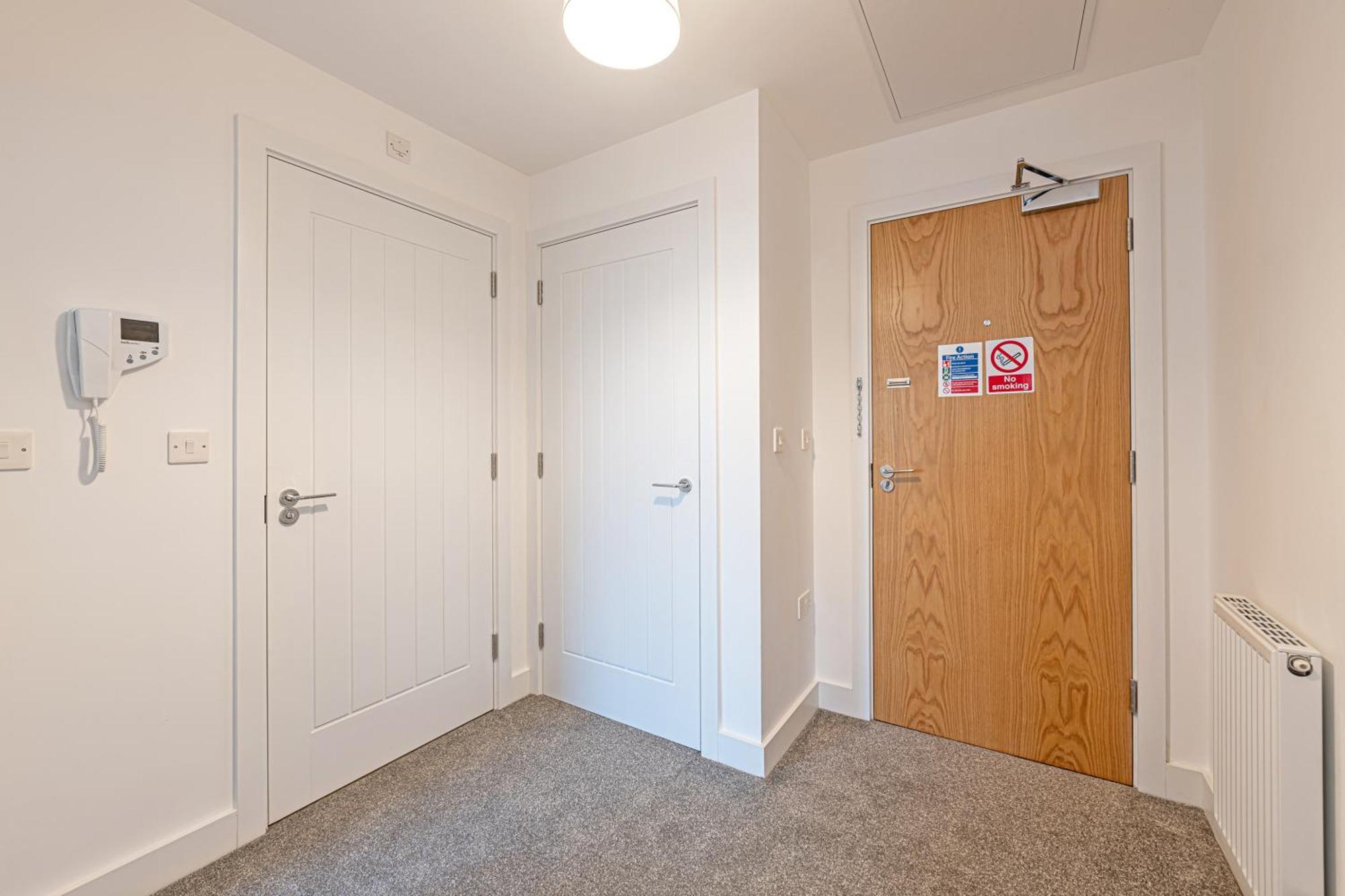 Gospel Heights Luxury Apartments With Parking Heswall Extérieur photo