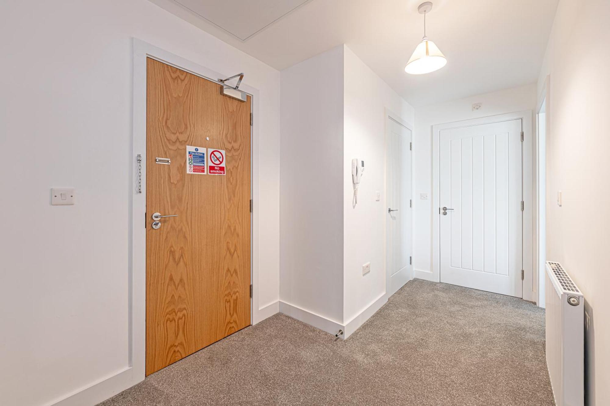 Gospel Heights Luxury Apartments With Parking Heswall Extérieur photo