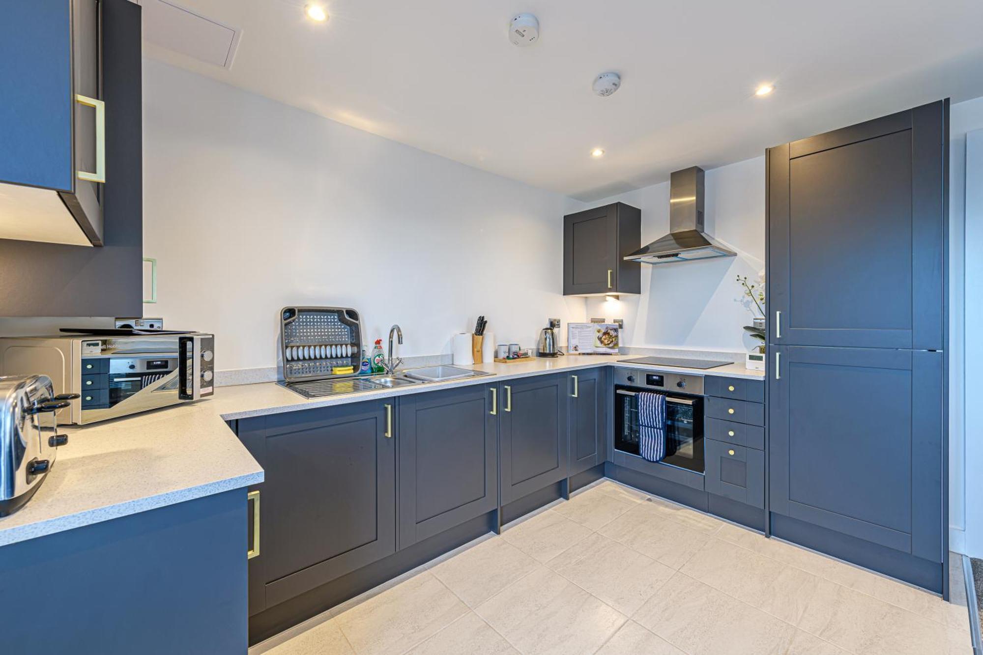 Gospel Heights Luxury Apartments With Parking Heswall Extérieur photo